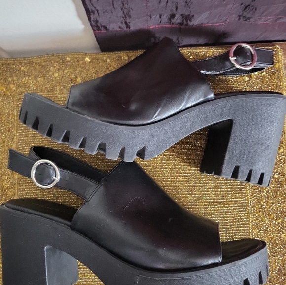 BLACK MADDEN GIRL SONNY PLATFORM CHUNKY HEEL CLOG SANDALS SIZE 10 - Picture 8 of 12